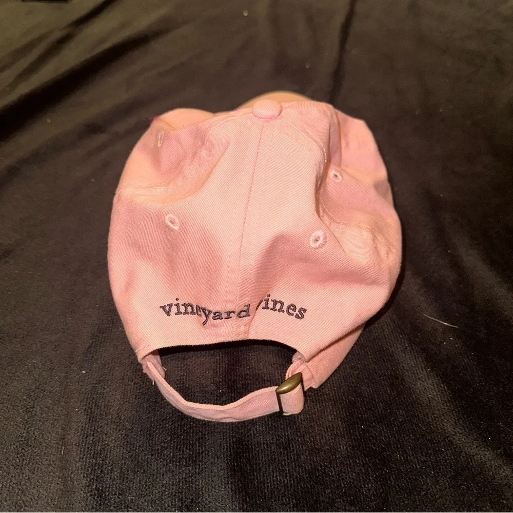 Vineyard Vines Pink Blue Whale Embroidered Hat cute for summer spring ponytail - Picture 2 of 4